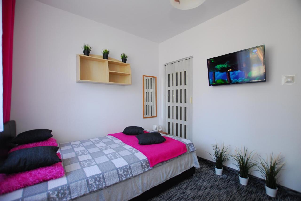Letnik - 5 Minut Do Plazy Homestay *